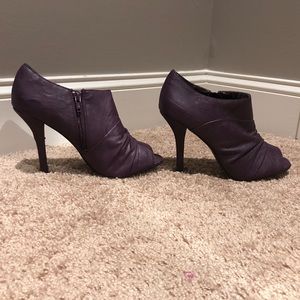 Carlos Santana shoes